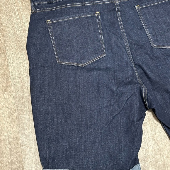 Women’s Levi’s 22 W36 XXL Navy Blue Denim Jeans Shorts Bermuda Rolled Stretch - Picture 6 of 10